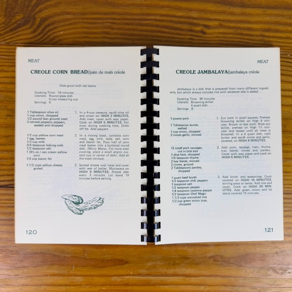 Vintage “Tout de Suite à la Microwave” Cookbook | French Acadian Creole Recipes - Picture 8 of 11